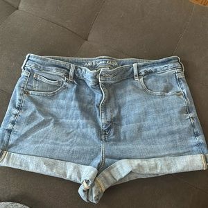 American Eagle Next Level Stretch Shorts - Medium Denim